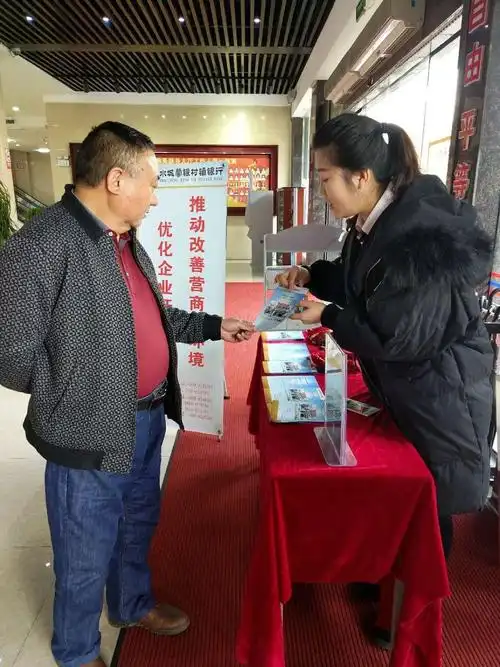 热镀锌护栏网图片